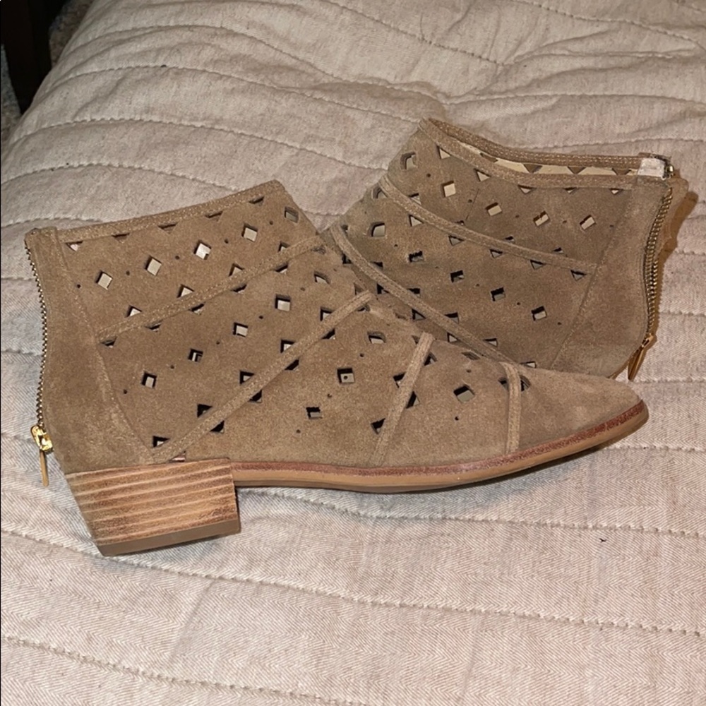 booties
